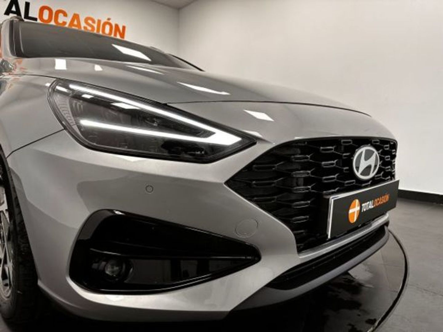 Hyundai i30 1.0 TGDI 48V Klass 74 kW (100 CV)
