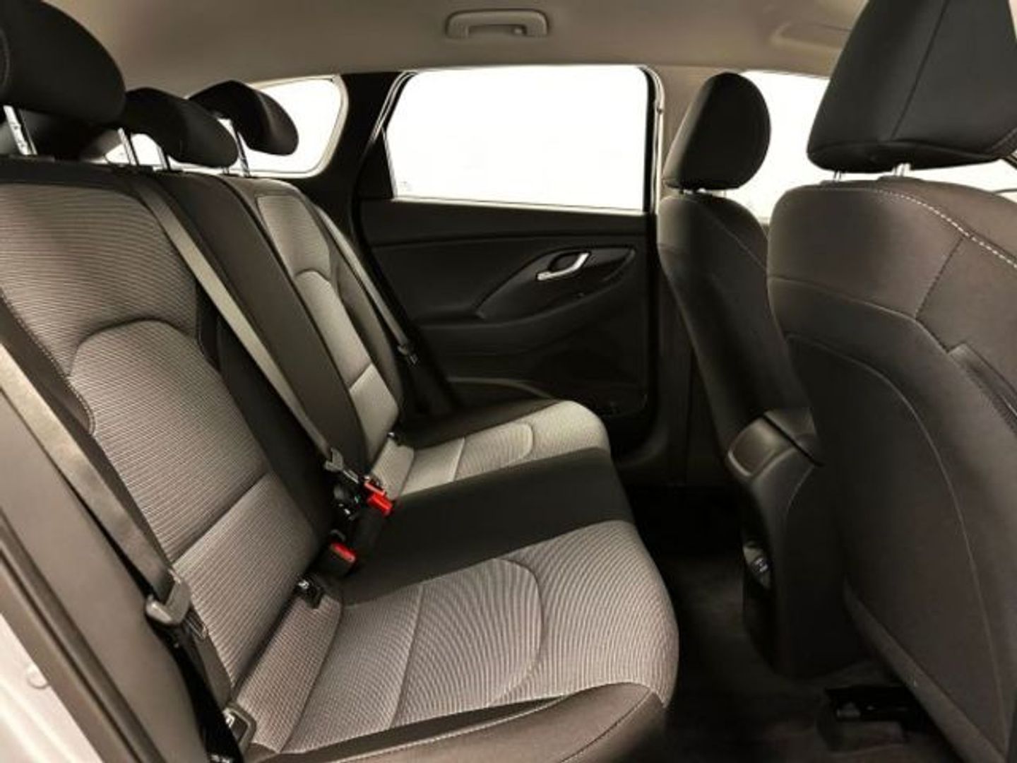 Hyundai i30 1.0 TGDI 48V Klass 74 kW (100 CV)