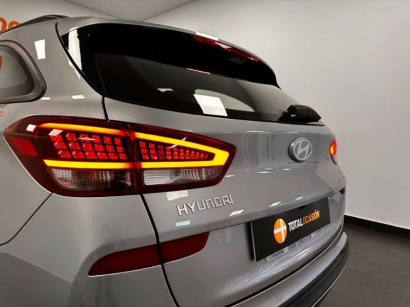Hyundai i30 1.0 TGDI 48V Klass 74 kW (100 CV)