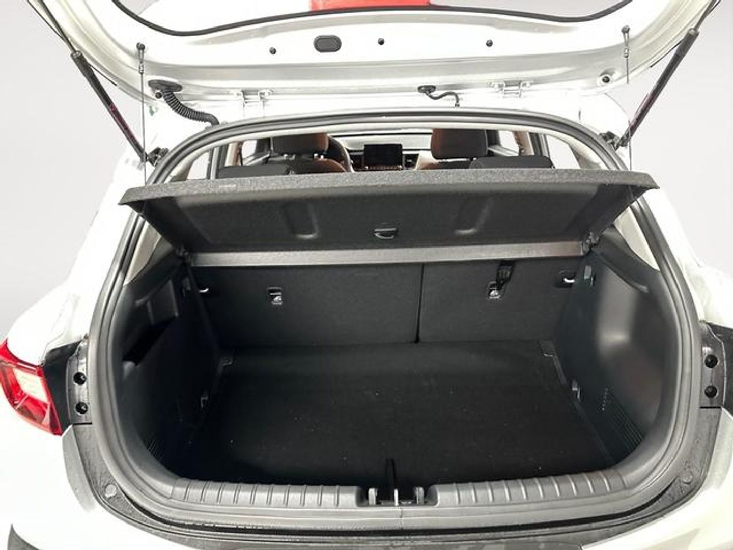 Kia Stonic 1.0 T-GDi MHEV MT Concept 74 kW (100 CV)
