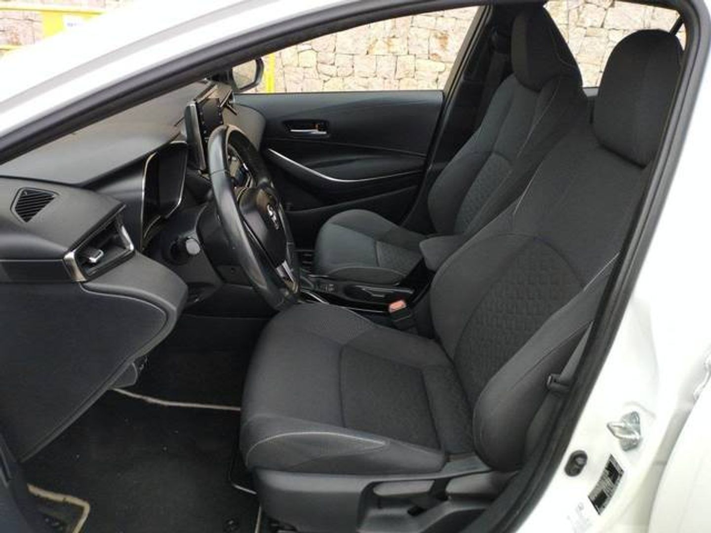 Toyota Corolla 1.8 125 Híbrido Active Tech E-CVT 90 kW (122 CV)