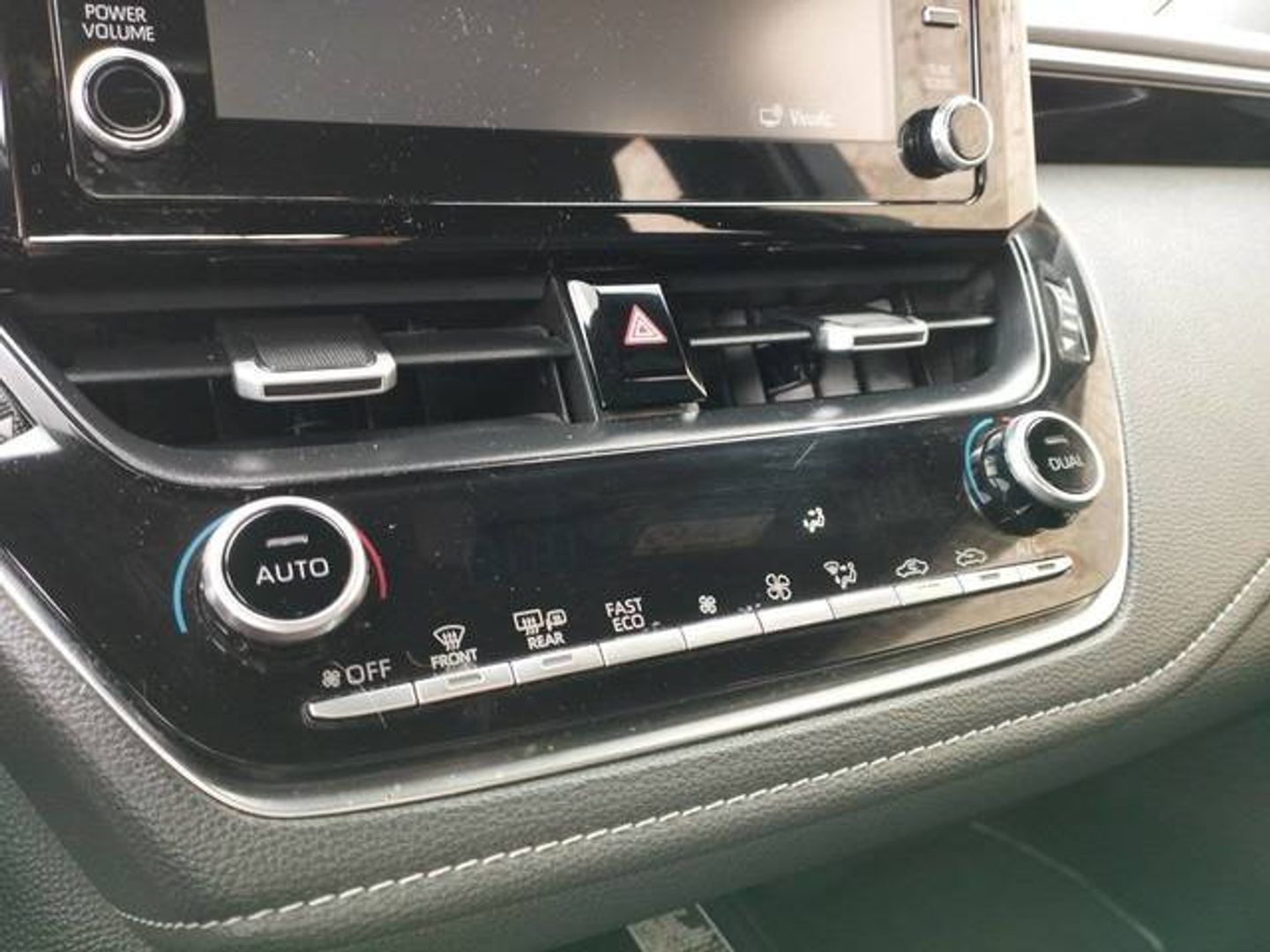 Toyota Corolla 1.8 125 Híbrido Active Tech E-CVT 90 kW (122 CV)