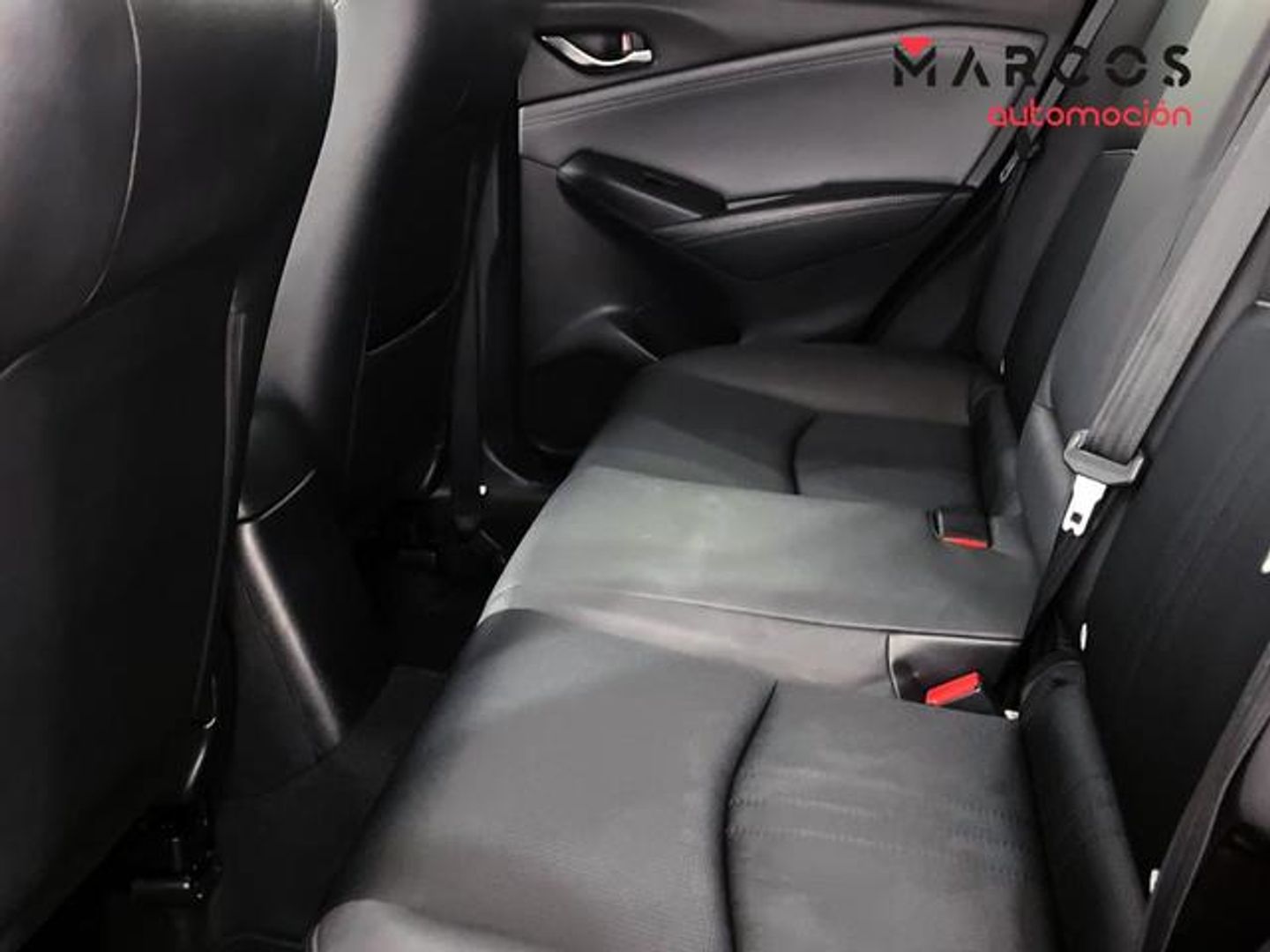Mazda CX-3 2.0 G Zenith 2WD 89 kW (121 CV)