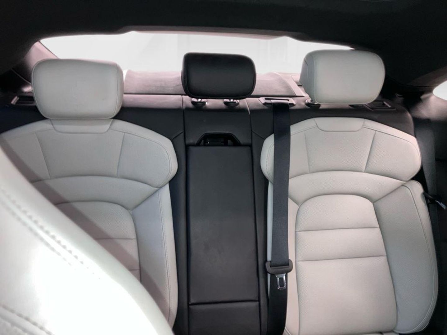 Porsche Taycan 4S 390 kW (530 CV)