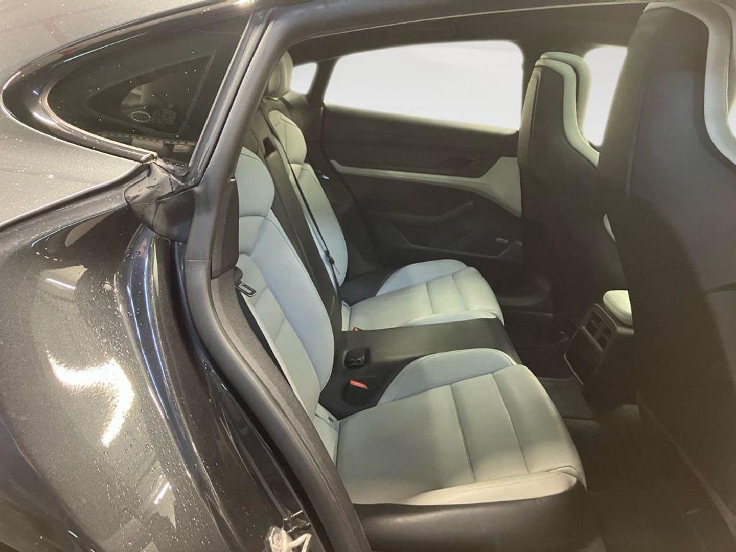 Porsche Taycan 4S 390 kW (530 CV)