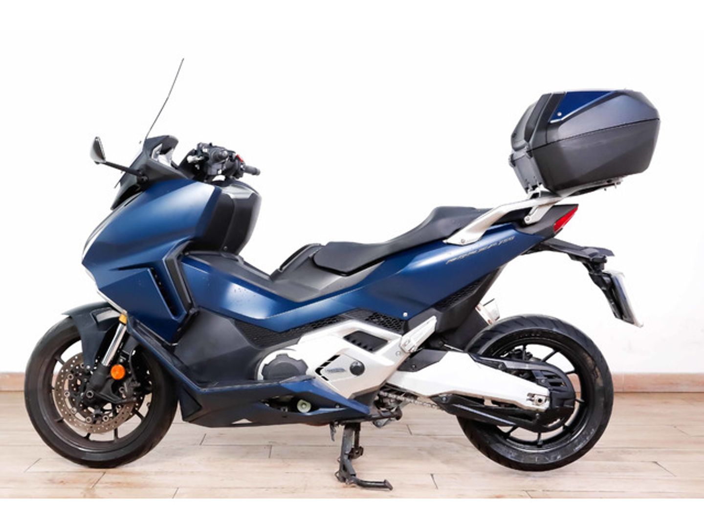 Honda nss750