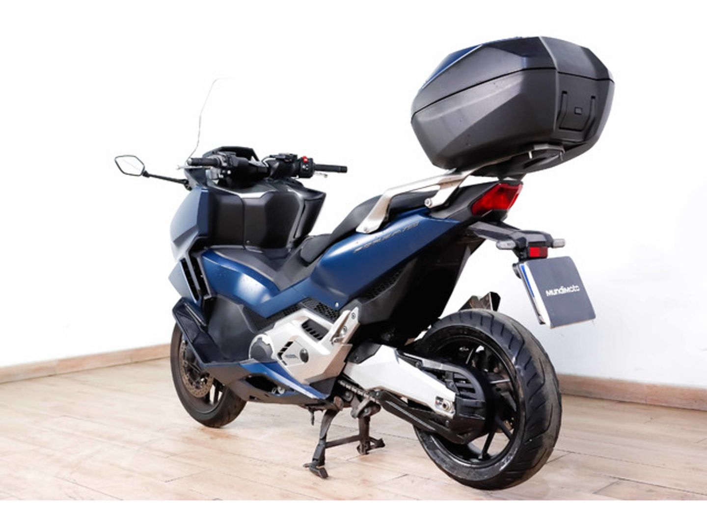 Honda nss750