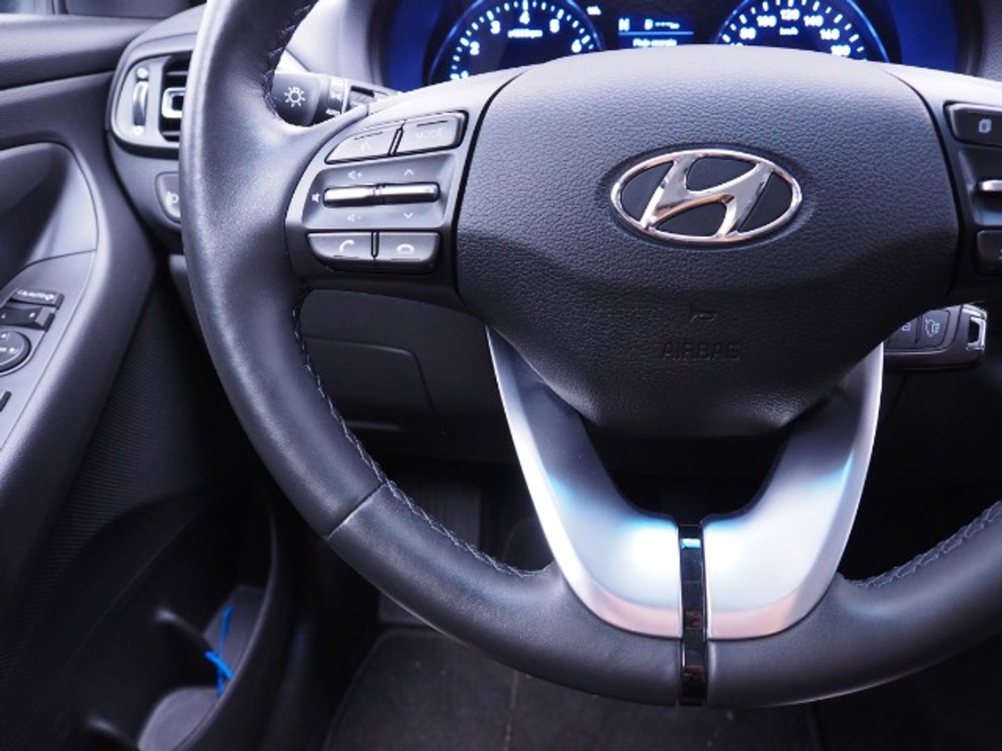 Hyundai i30 1.0 TGDI 48V Klass LRR 88 kW (120 CV)