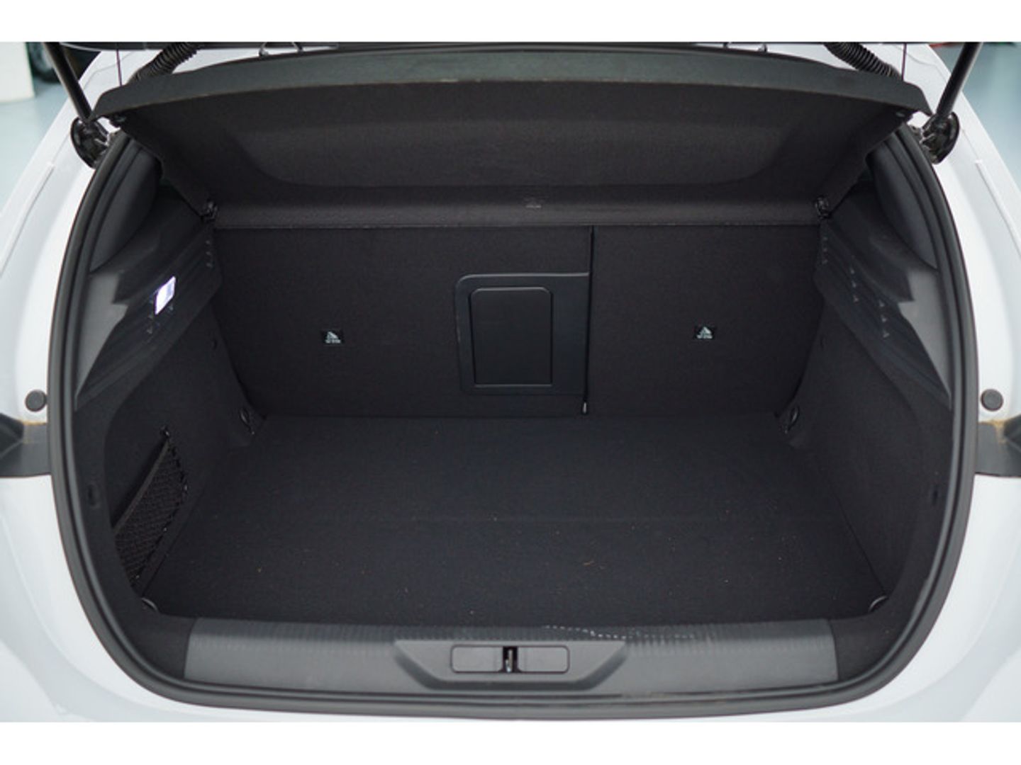 Peugeot e-308 First Edition Eléctrico 115 kW (156 CV)