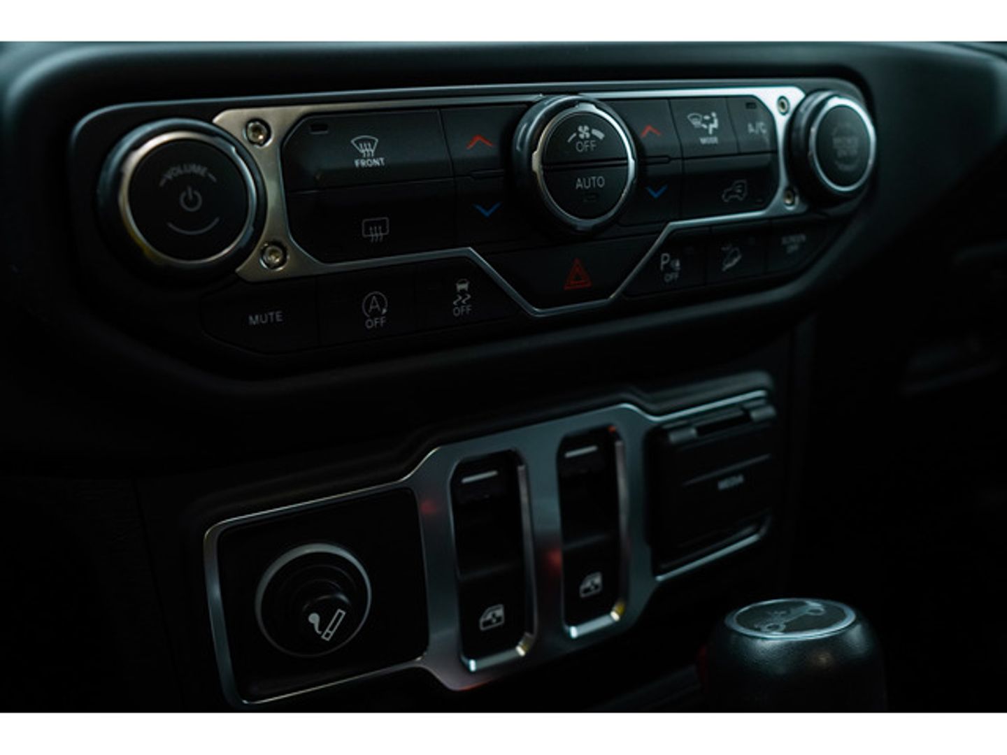 Jeep Wrangler 2.2 CRD Sahara 8ATX 147 kW (200 CV)