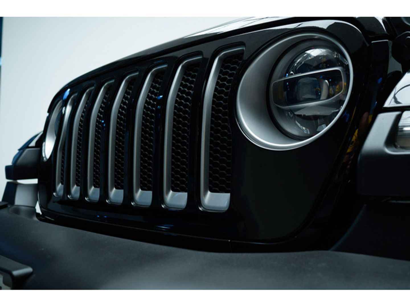 Jeep Wrangler 2.2 CRD Sahara 8ATX 147 kW (200 CV)