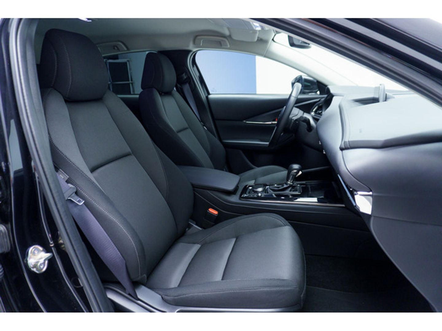 Mazda CX-30 2.0 e-Skyactiv-G Zenith AT 90 kW (122 CV)