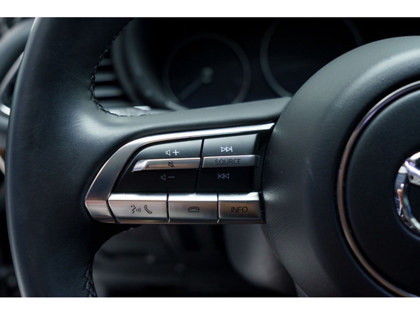 Mazda CX-30 2.0 e-Skyactiv-G Zenith AT 90 kW (122 CV)
