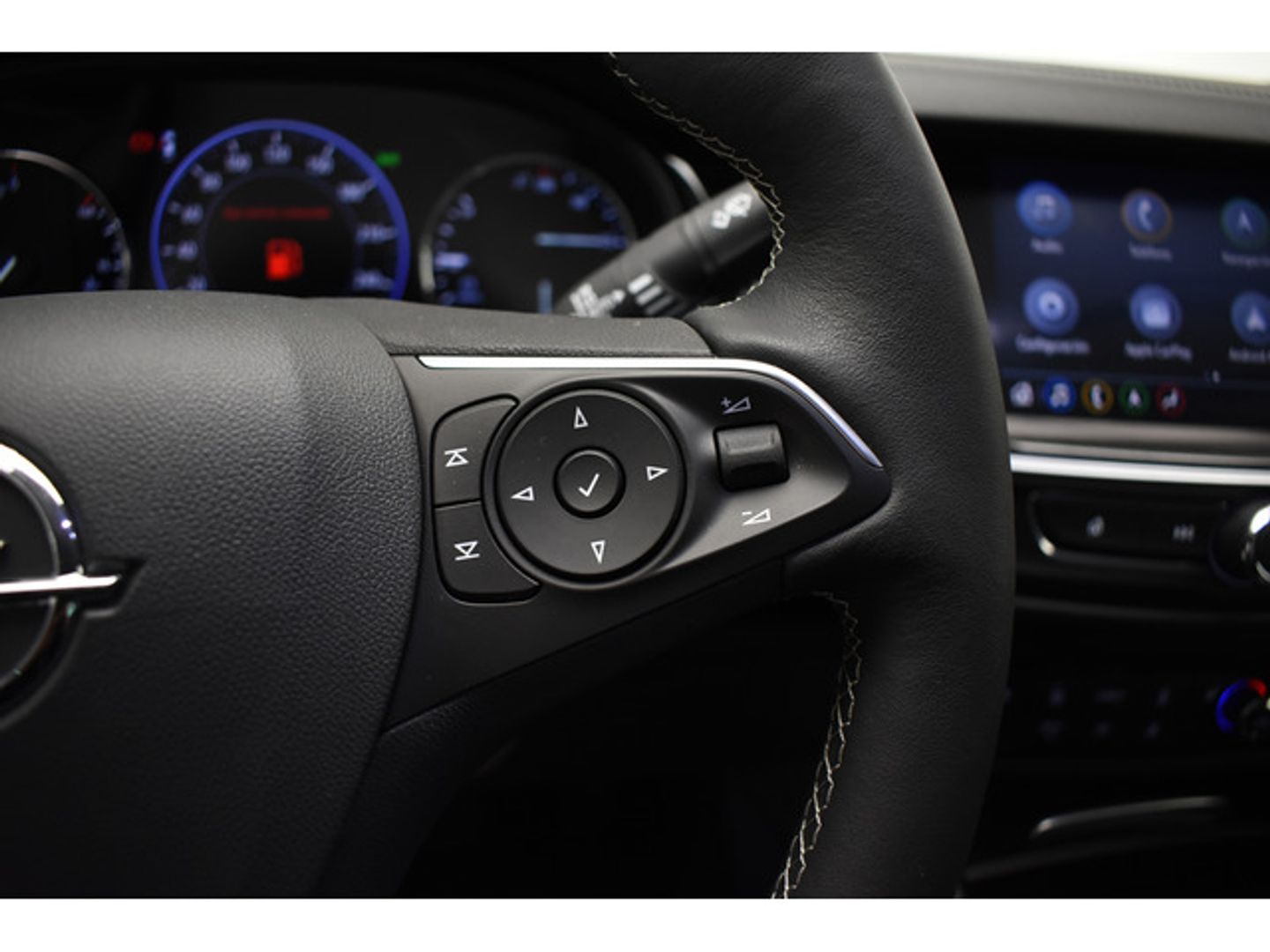 Opel Insignia 1.5D DVH GS Business 90 kW (122 CV)