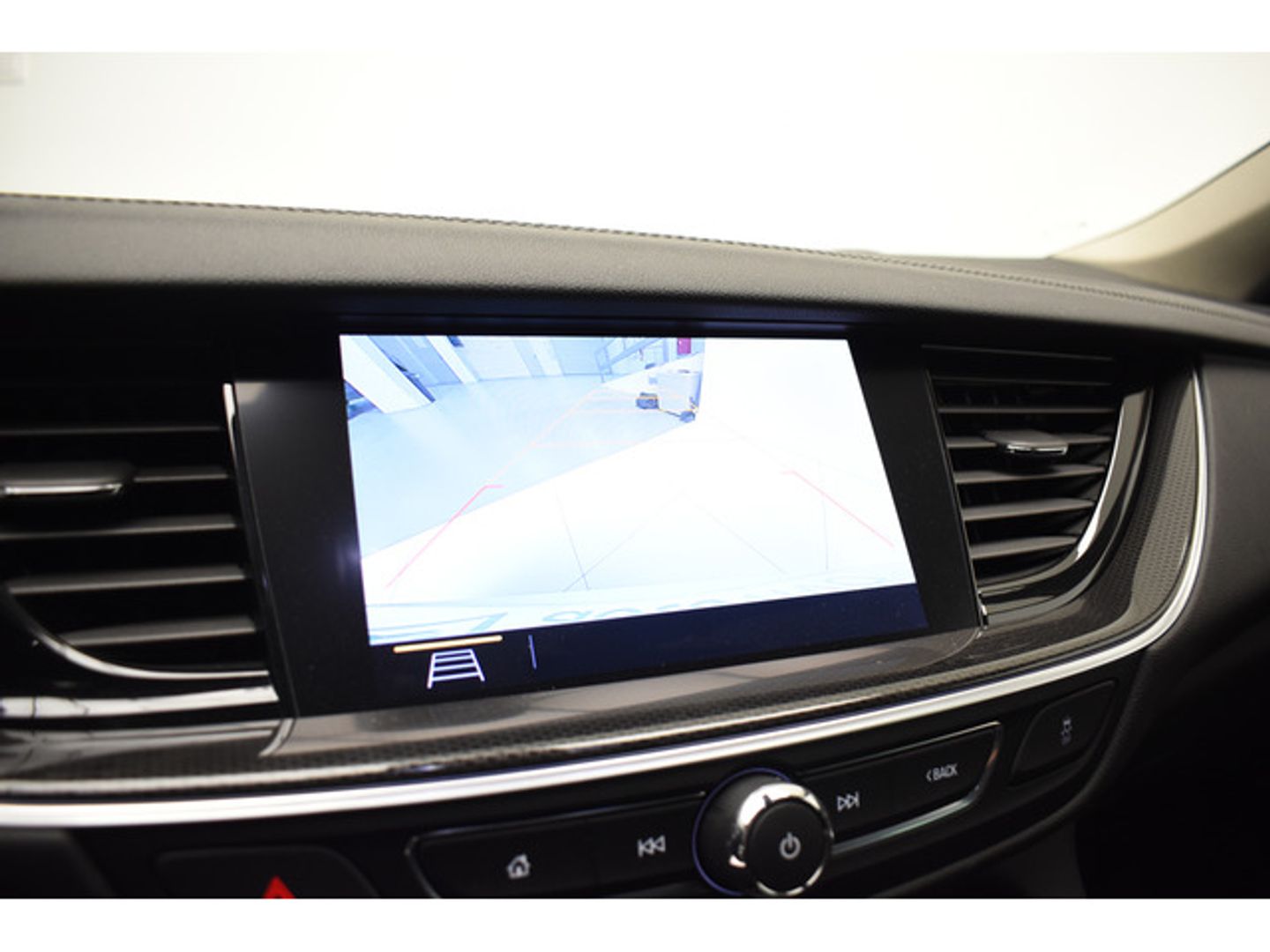 Opel Insignia 1.5D DVH GS Business 90 kW (122 CV)