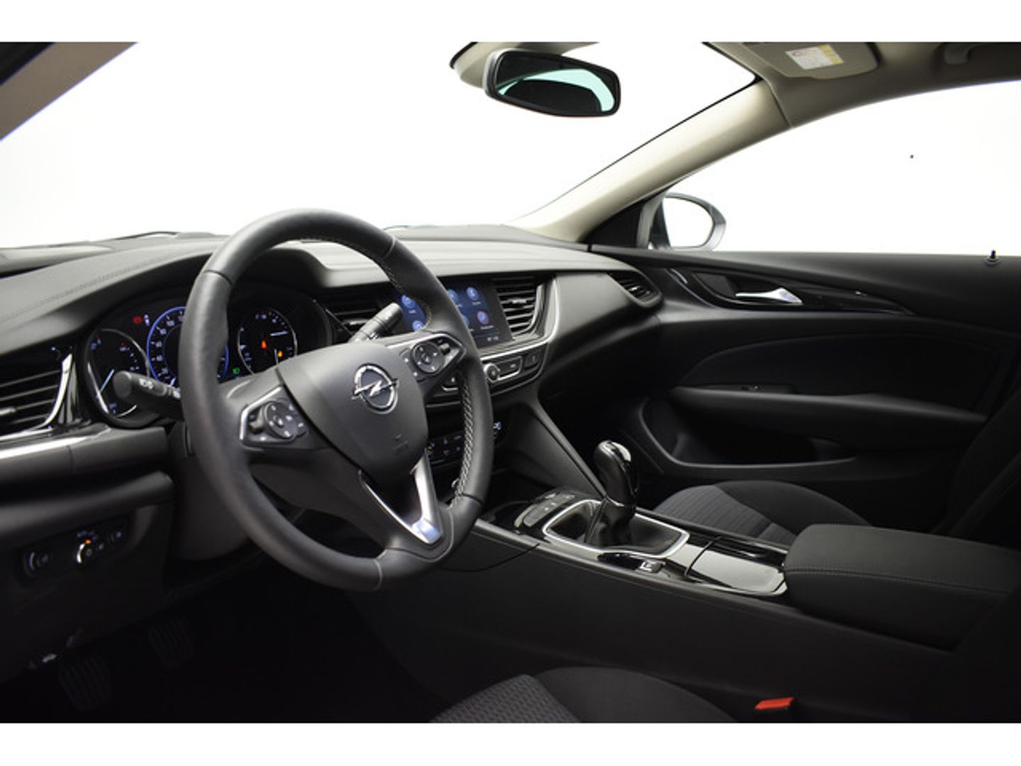 Opel Insignia 1.5D DVH GS Business 90 kW (122 CV)