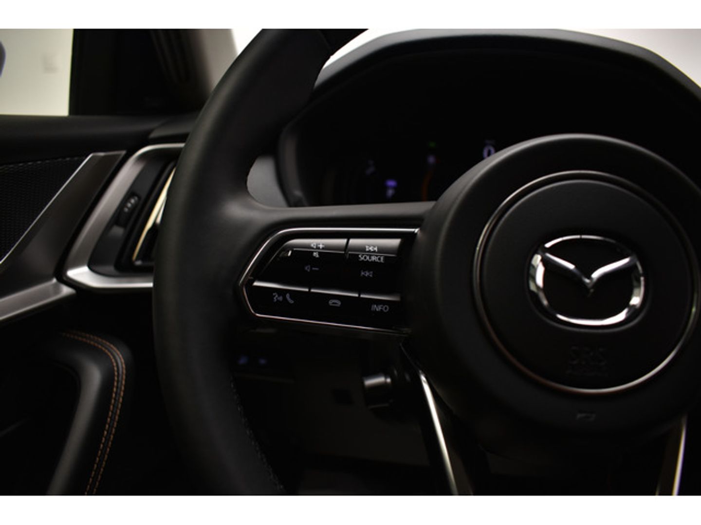 Mazda CX-60 e-Skyactiv PHEV Homura AWD 241 kW (327 CV)