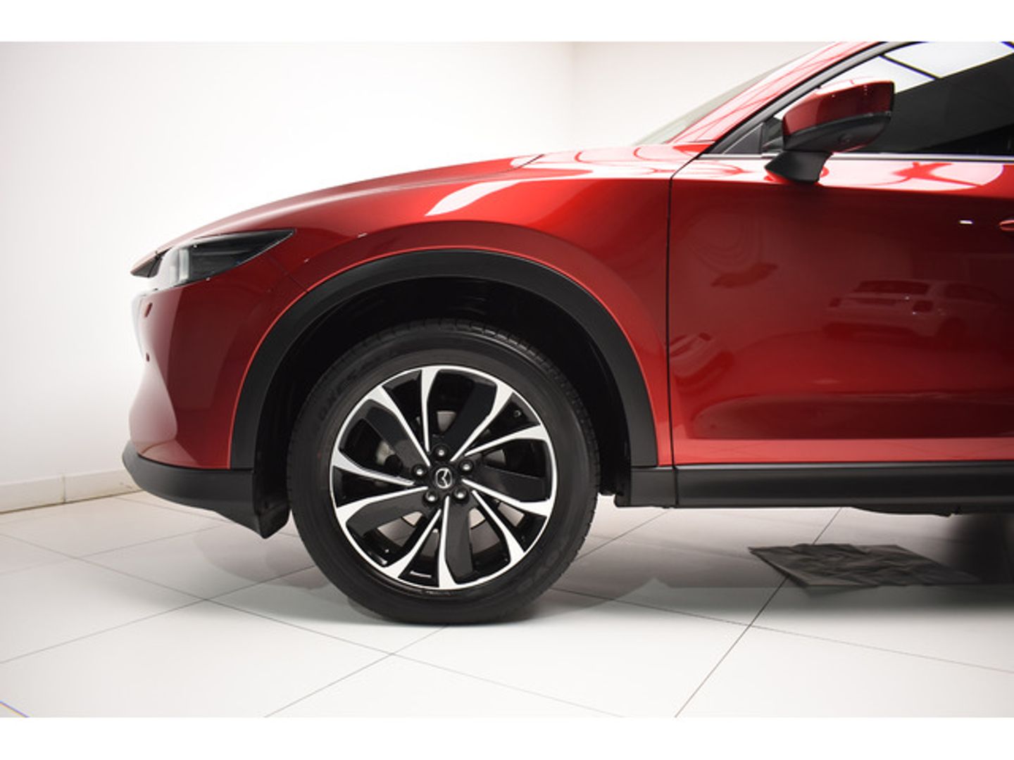 Mazda CX-5 2.0 MHEV Center-Line Plus 121 kW (165 CV)