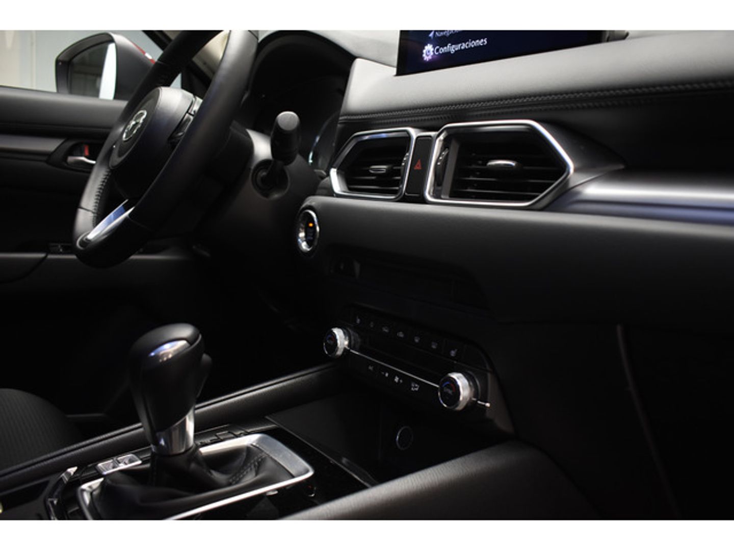 Mazda CX-5 2.0 MHEV Center-Line Plus 121 kW (165 CV)