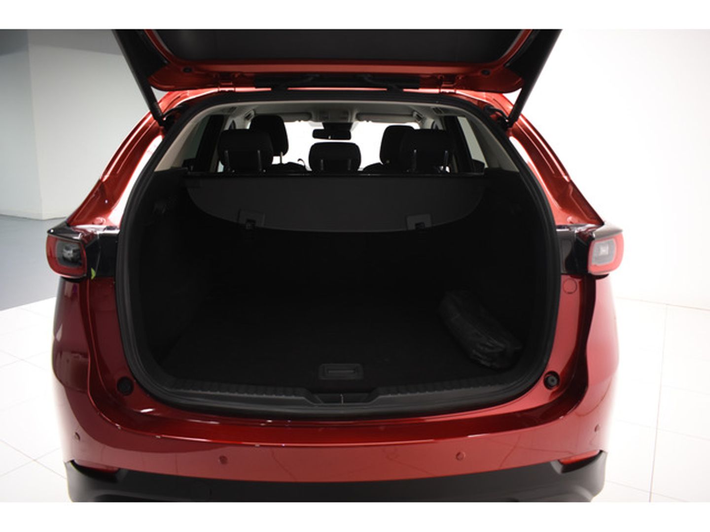 Mazda CX-5 2.0 MHEV Center-Line Plus 121 kW (165 CV)