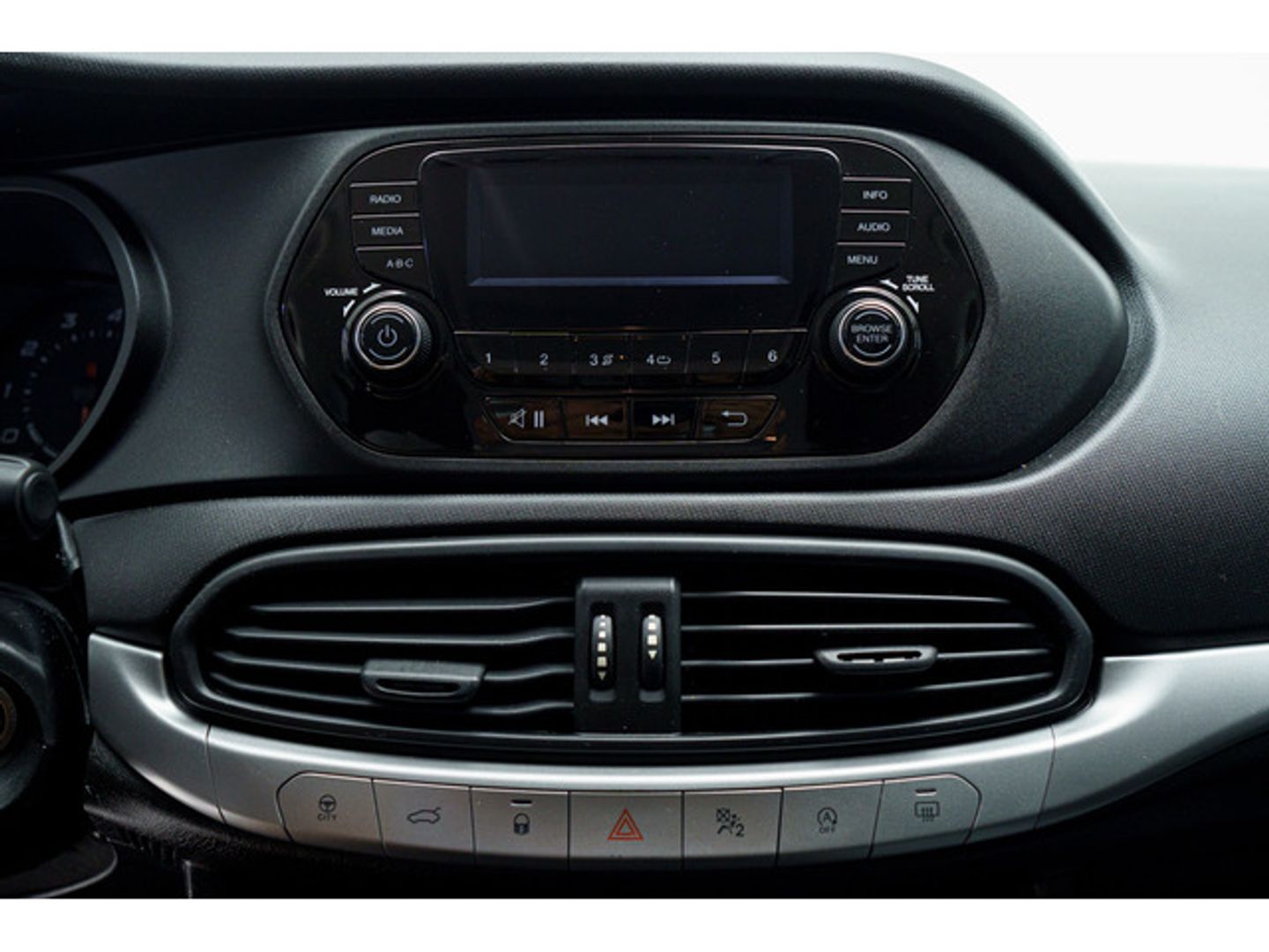 Fiat Tipo 1.4 Pop 70 kW (95 CV)