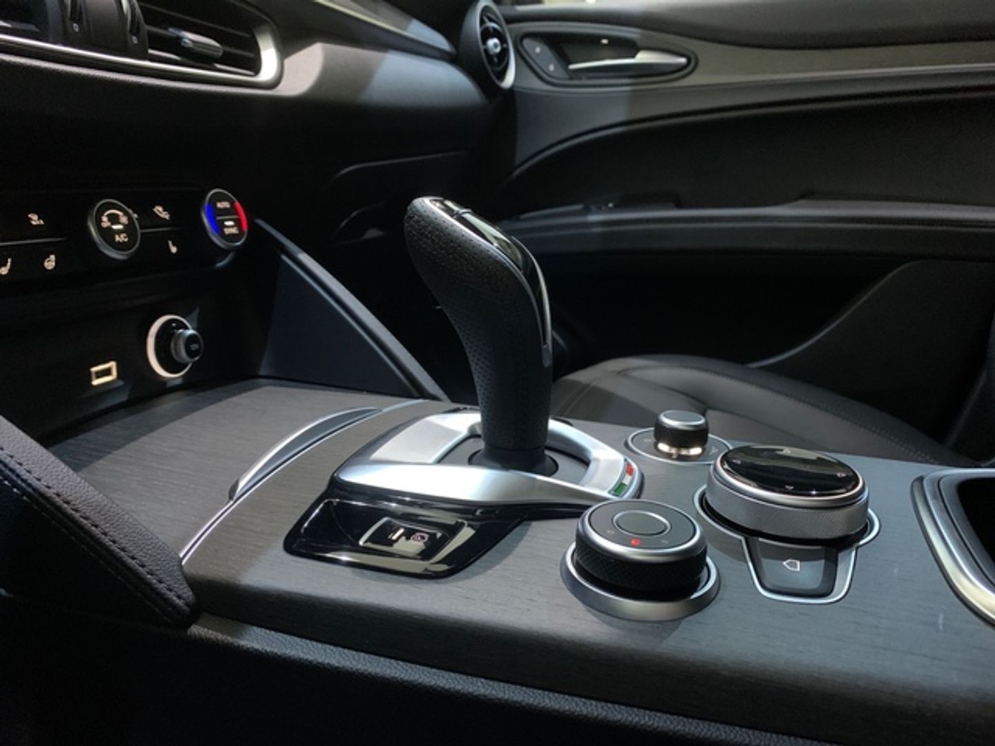Alfa Romeo Stelvio 2.2 Diesel TI Q4 AWD 154 kW (210 CV)