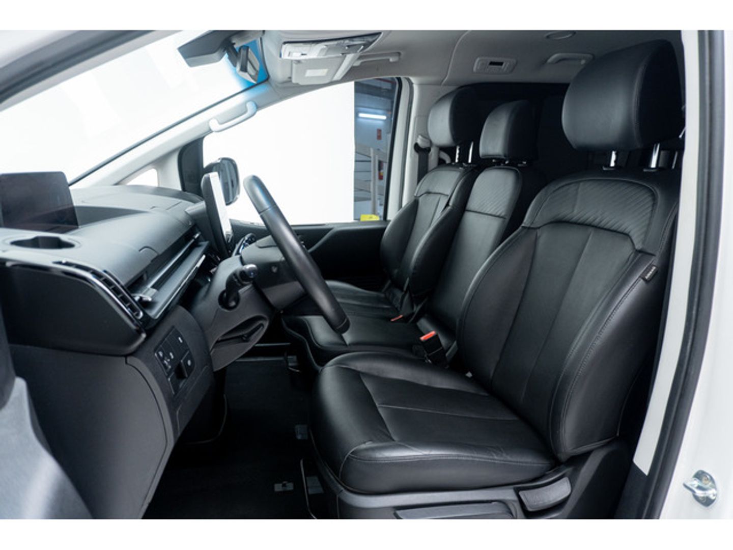 Hyundai Staria 2.2 CRDI Tecno 9S Auto 130 kW (177 CV)