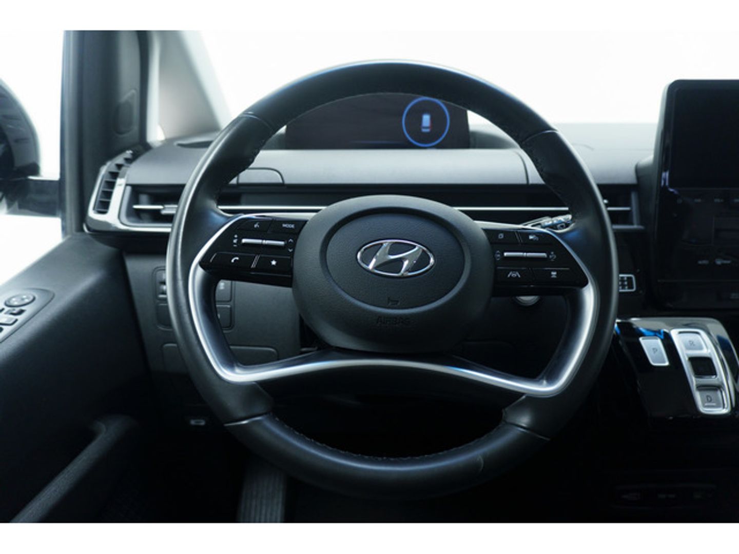 Hyundai Staria 2.2 CRDI Tecno 9S Auto 130 kW (177 CV)