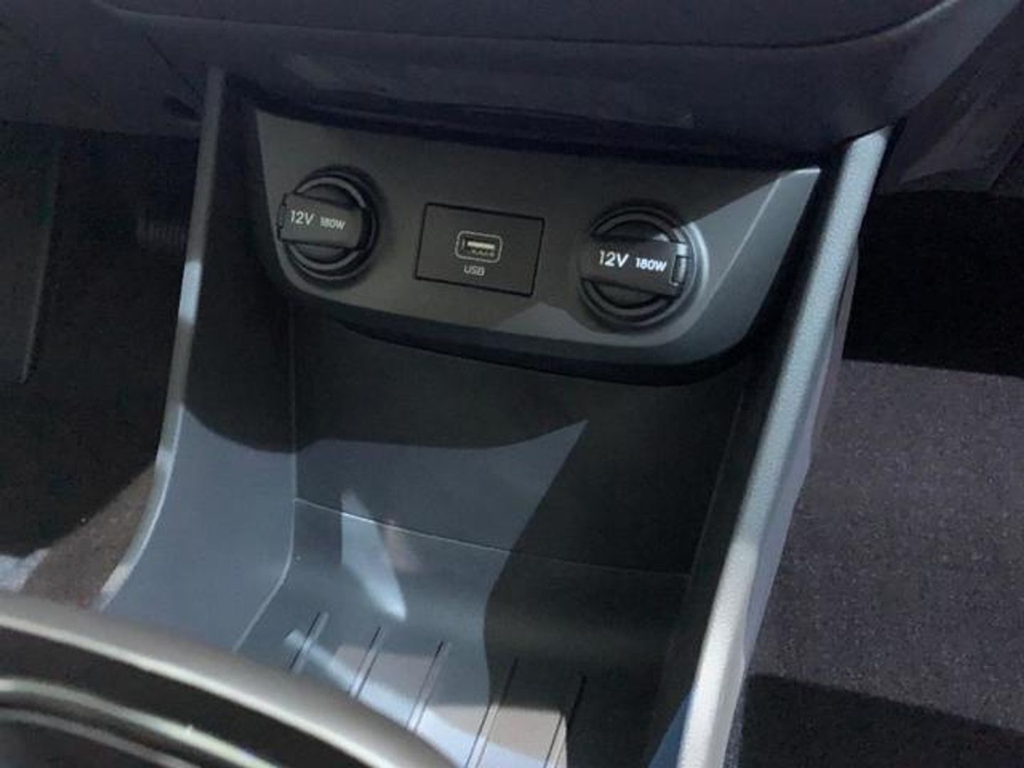 Hyundai Ioniq EV Klass 100 kW (136 CV)