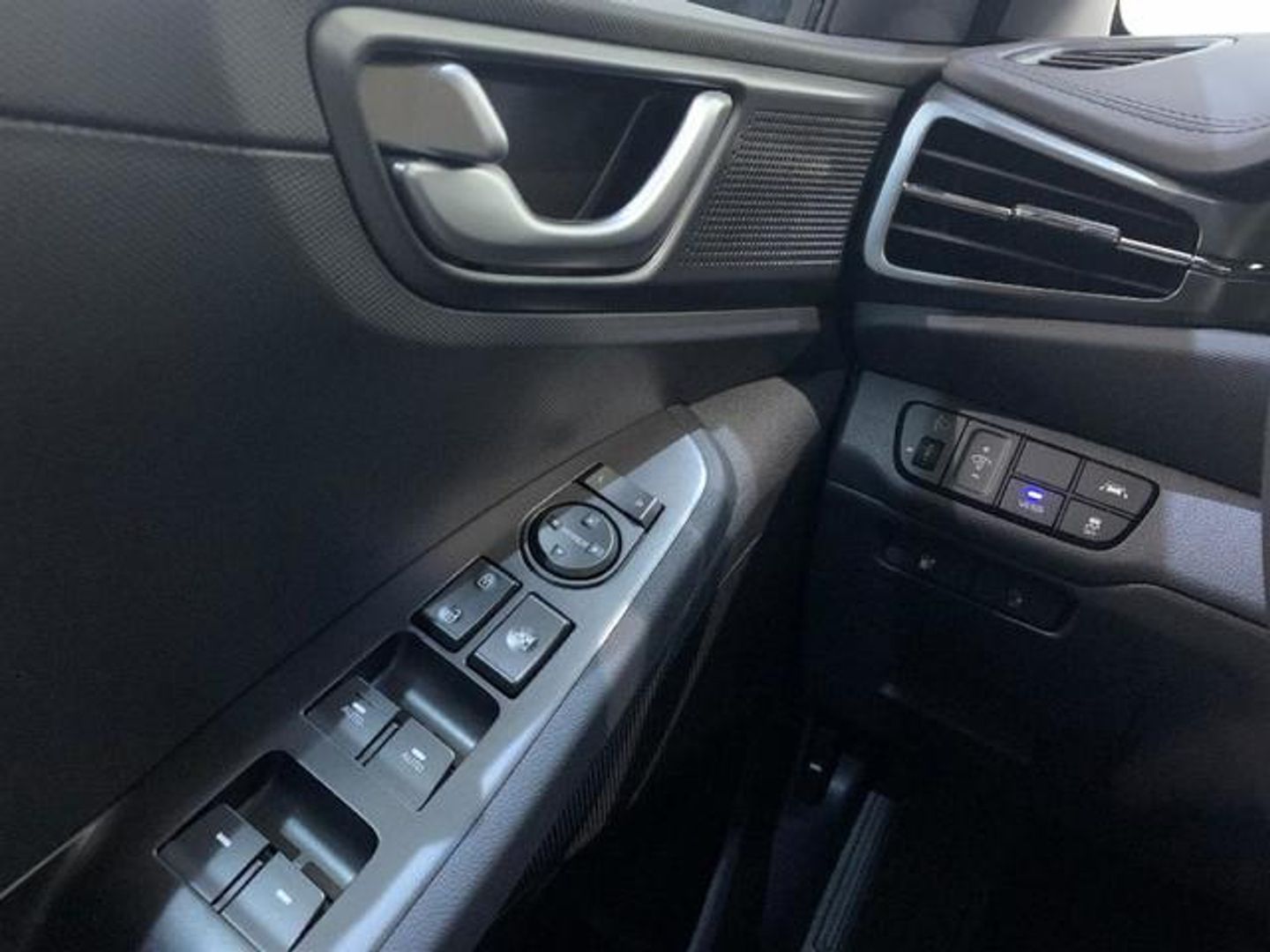 Hyundai Ioniq EV Klass 100 kW (136 CV)