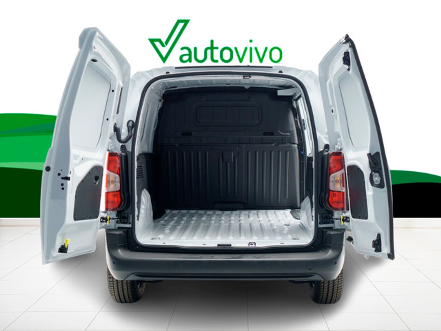 Fiat e-Doblò Furgón 50kWh L1H1 100 kW (136 CV)