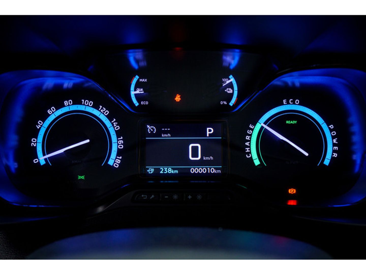 Fiat e-Doblò Furgón 50kWh L1H1 100 kW (136 CV)