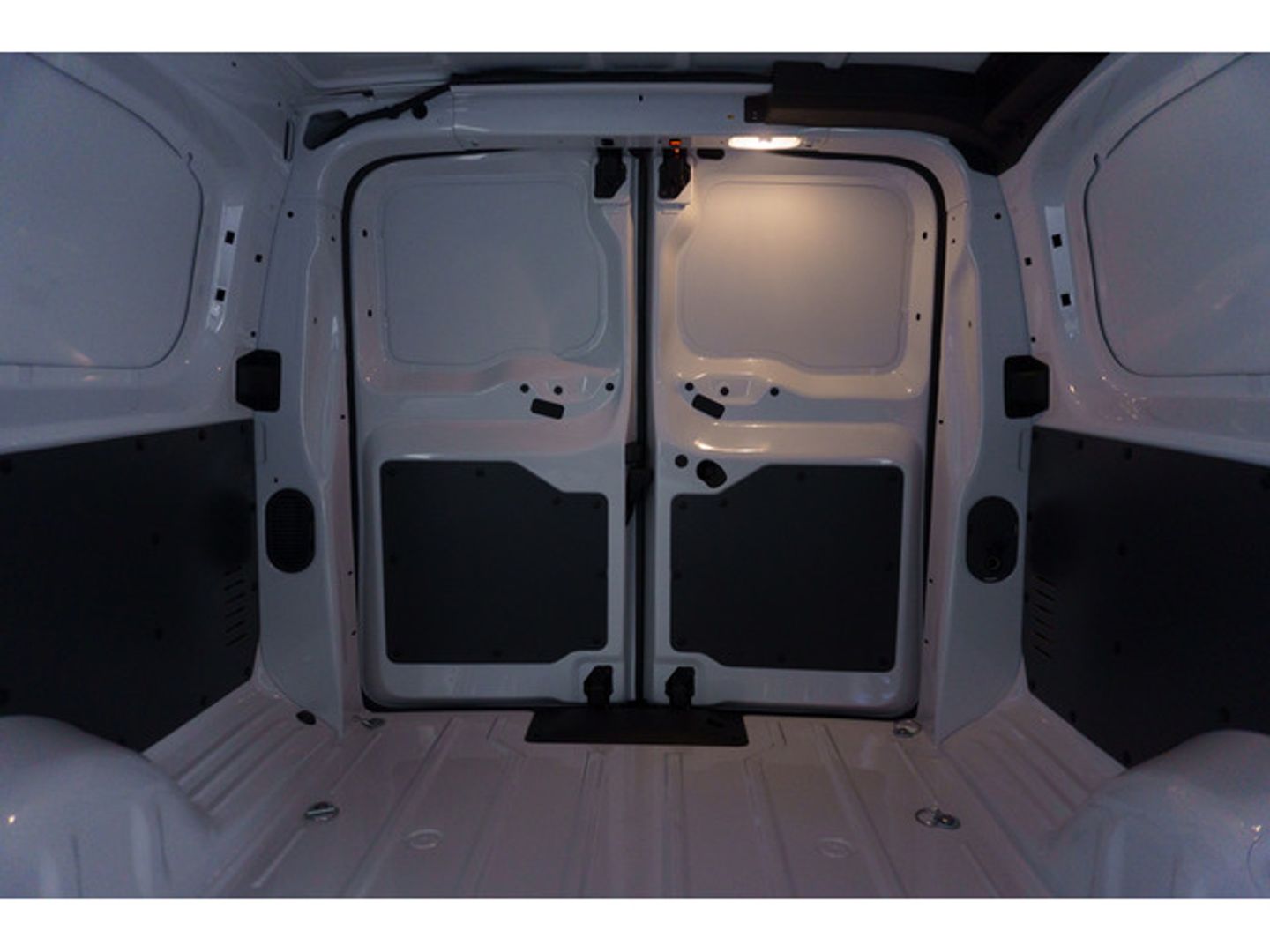 Opel Vivaro-e Furgon BEV 75kWhL Incrementada 100 kW (136 CV)