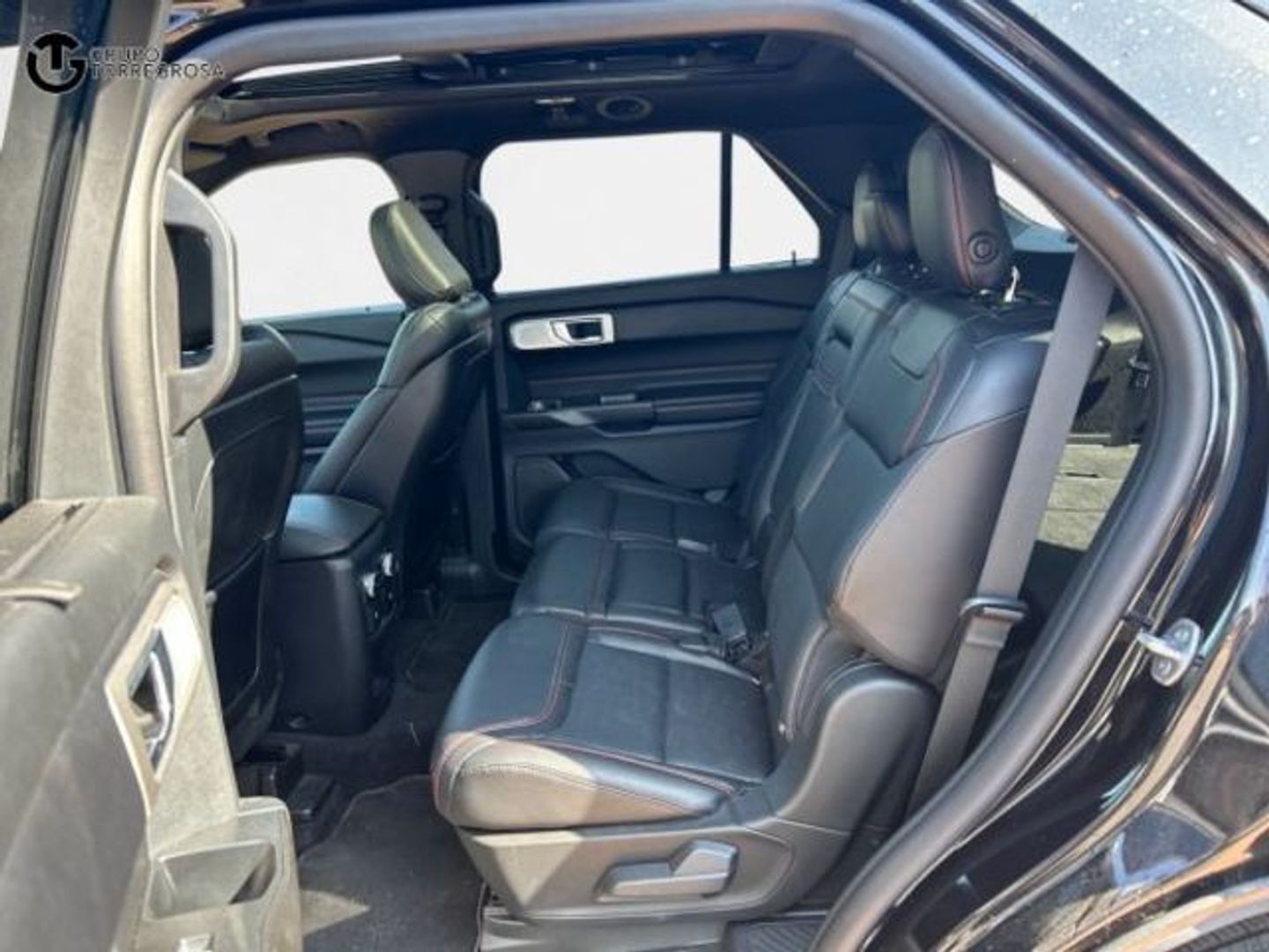 Ford Explorer 3.0 PHEV ST Line AWD 331 kW (450 CV)