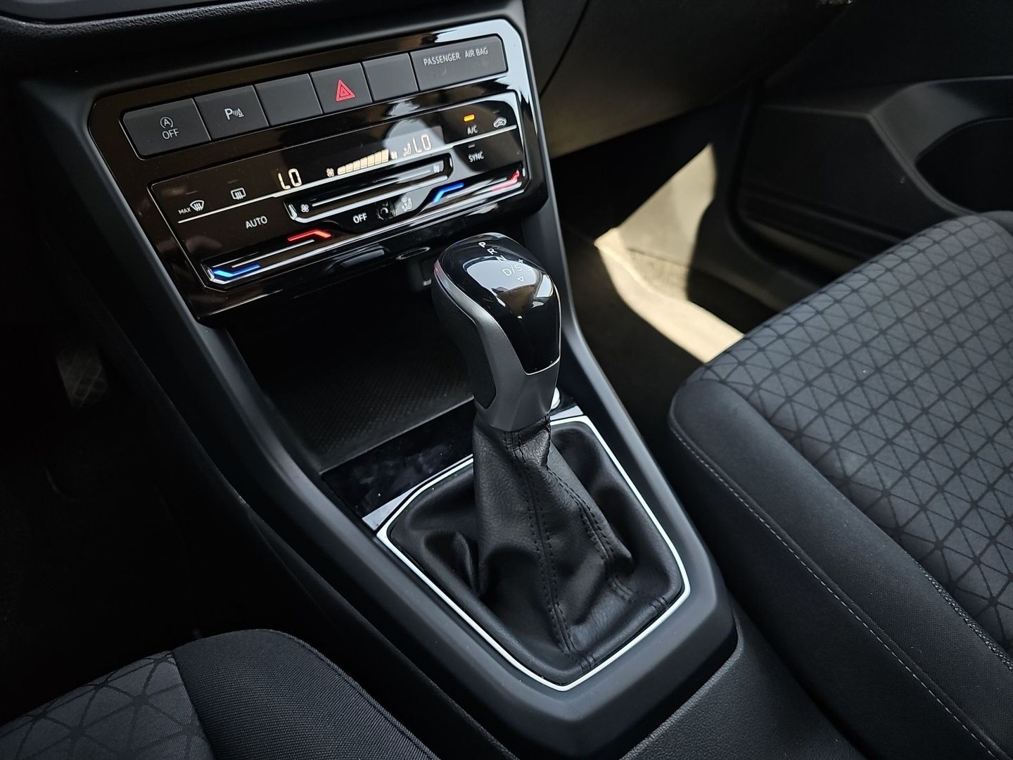 Volkswagen T-Cross Advance 1.0 TSI 81 kW (110 CV) DSG