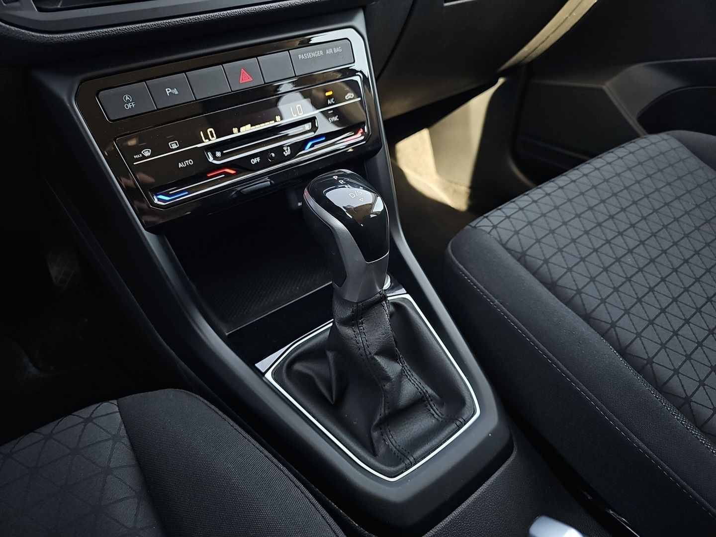 Volkswagen T-Cross Advance 1.0 TSI 81 kW (110 CV) DSG