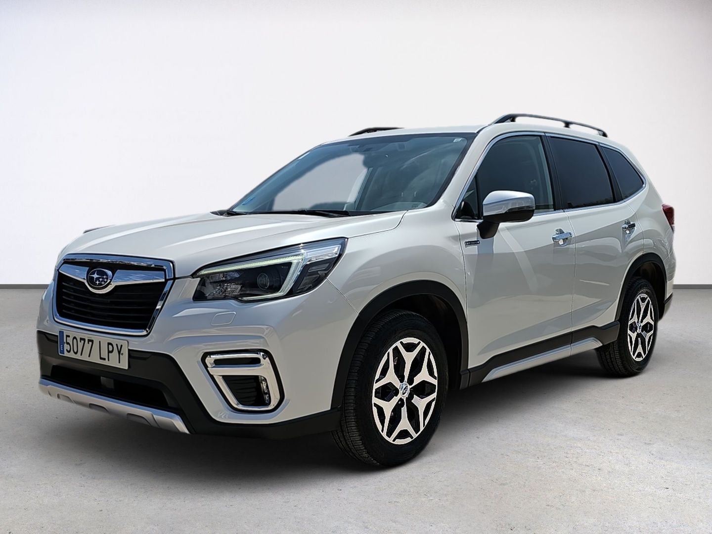 Subaru Forester 2.0i Hybrid Sport Plus CVT 110 kW (150 CV) Blanco All Terrain / Pick-up