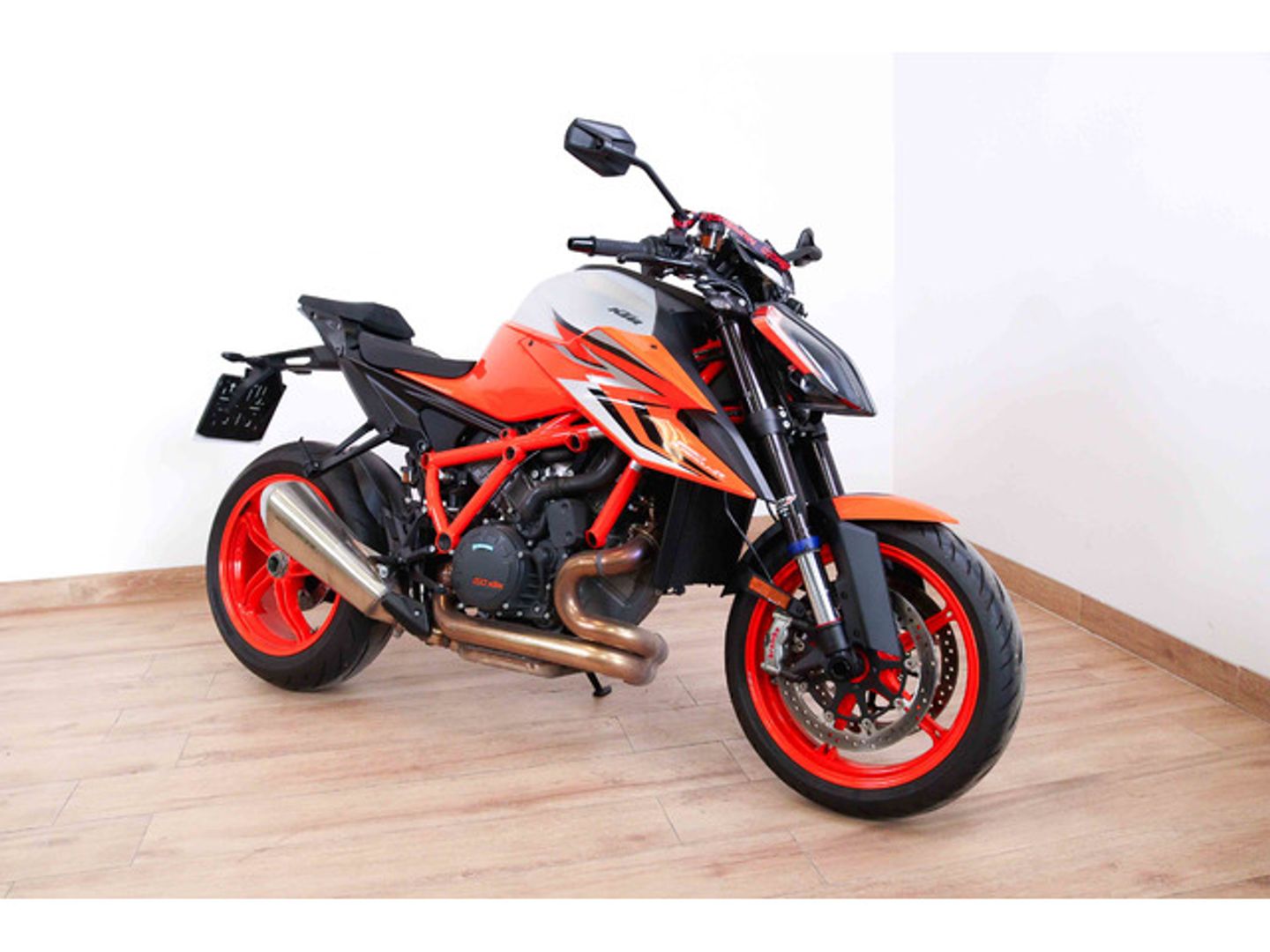 KTM 1290 SUPER DUKE R EVO