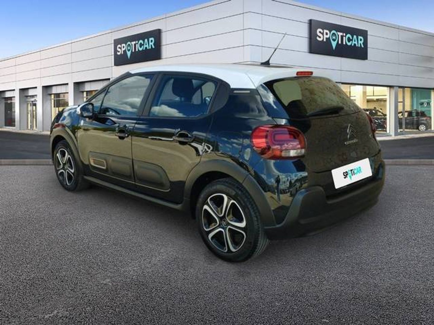 Citroen C3 PureTech 82 C-Series 61 kW (83 CV)