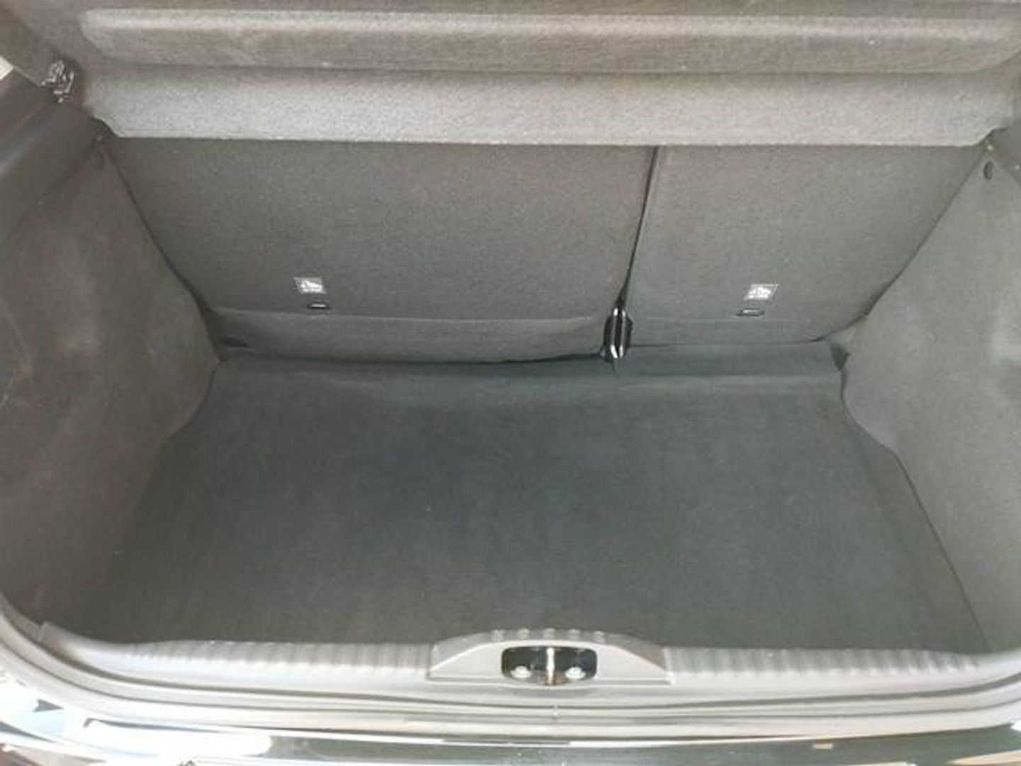 Citroen C3 PureTech 82 C-Series 61 kW (83 CV)