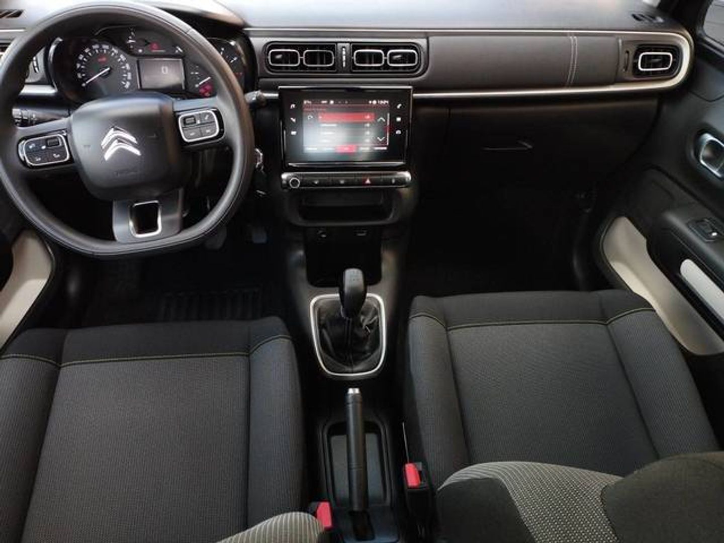 Citroen C3 PureTech 82 C-Series 61 kW (83 CV)
