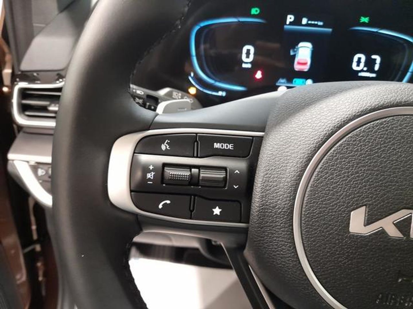 Kia Sportage 1.6 T-GDi MHEV Tech 4x4 DCT 132 kW (180 CV)