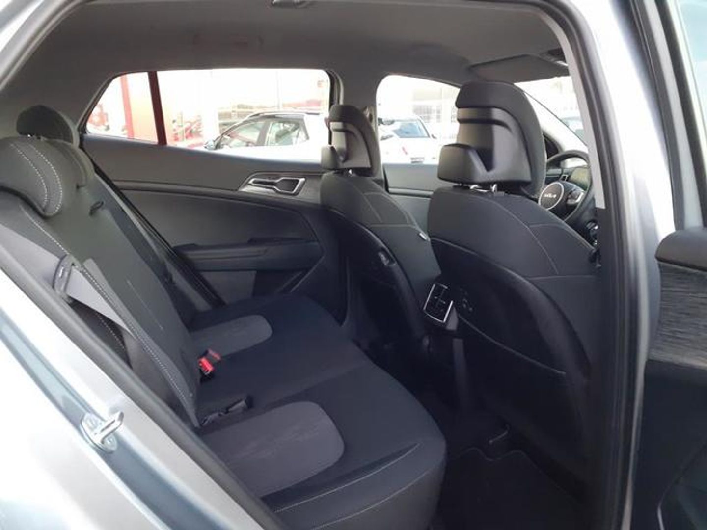 Kia Sportage 1.6 T-GDi MHEV Tech 4x4 DCT 132 kW (180 CV)