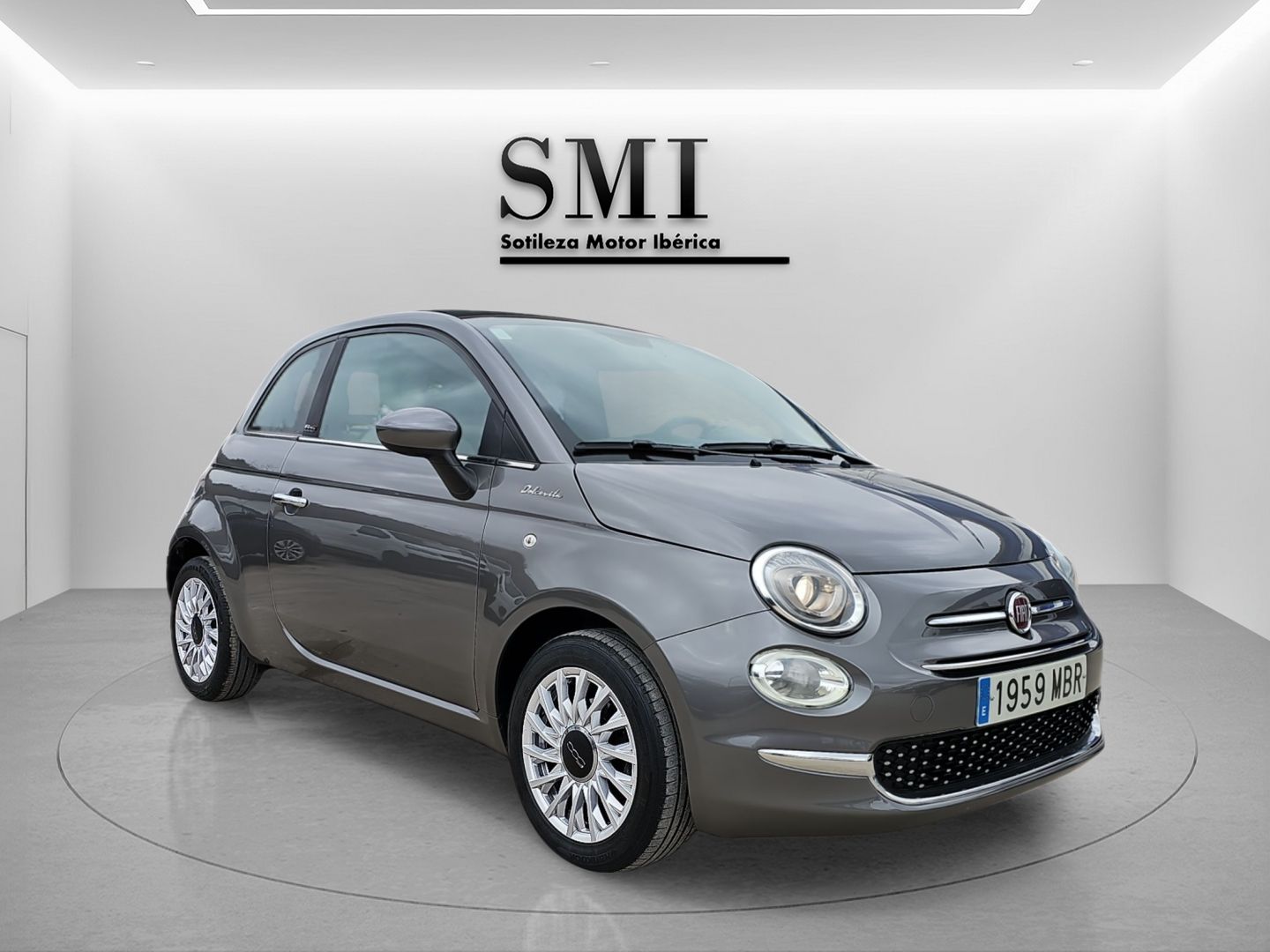 Fiat 500C 1.0 Hybrid Dolcevita 51 kW (70 CV)