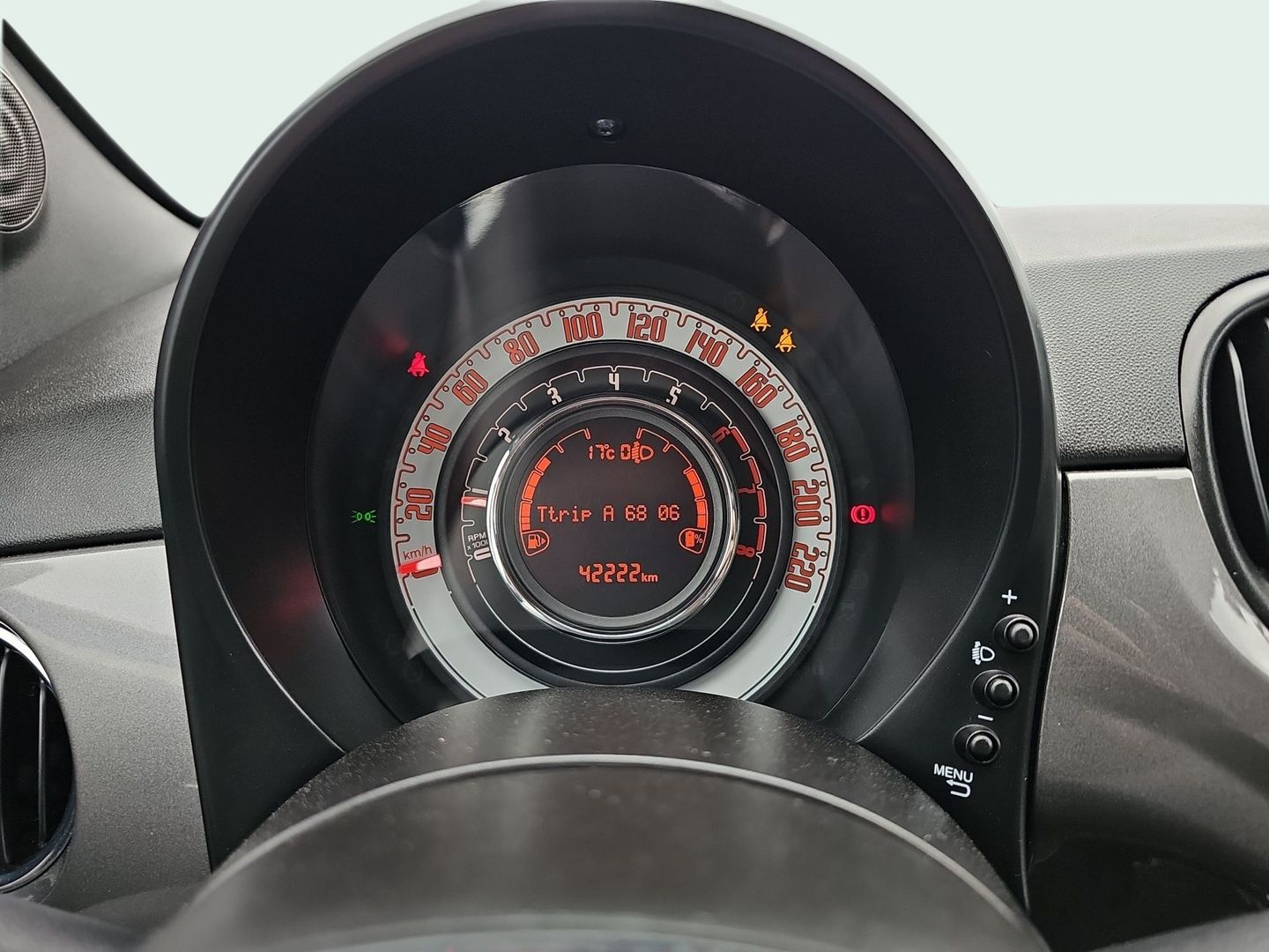 Fiat 500C 1.0 Hybrid Dolcevita 51 kW (70 CV)
