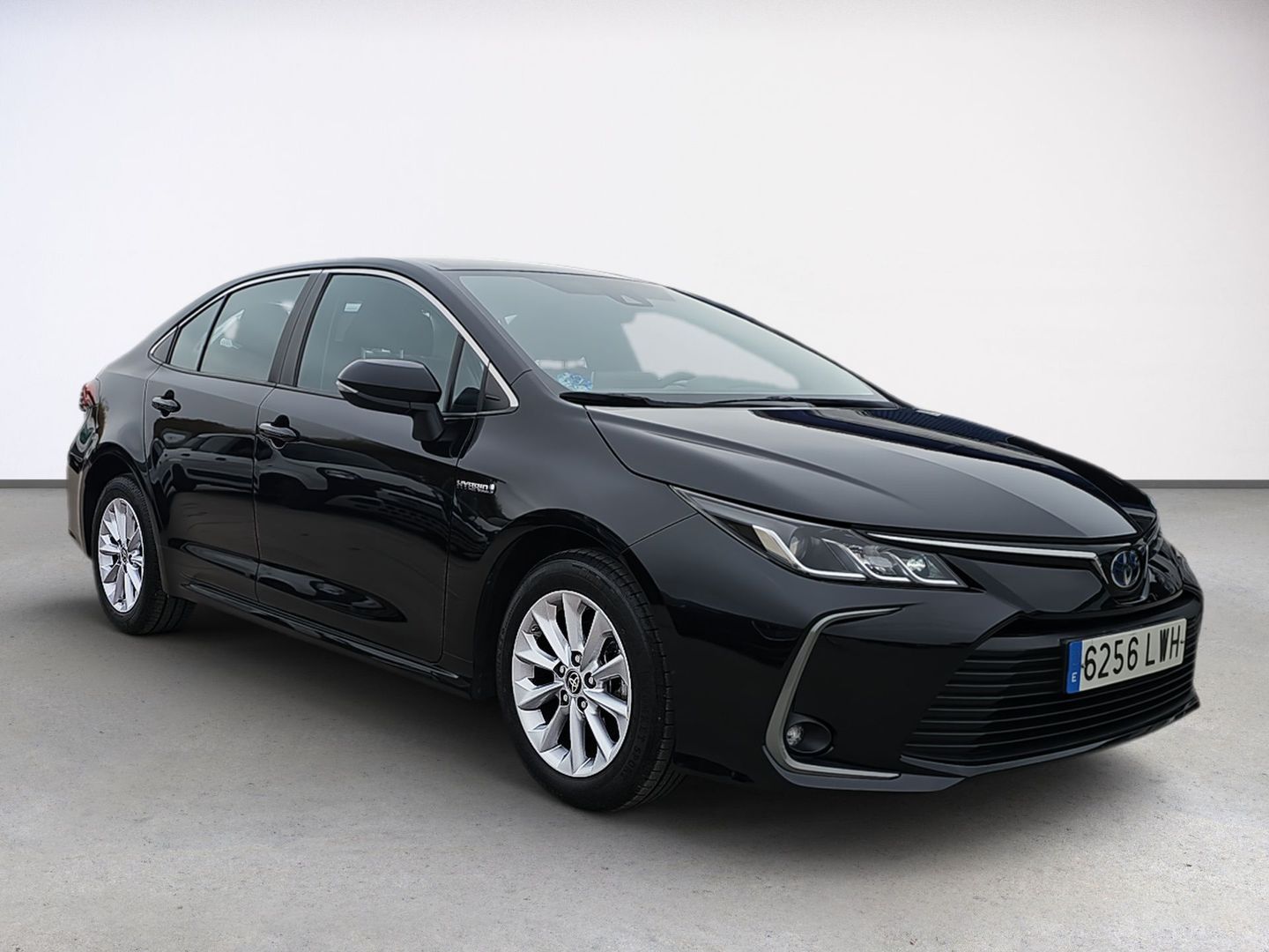 Toyota Corolla 1.8 125H Business Plus E-CVT 90 kW (122 CV)