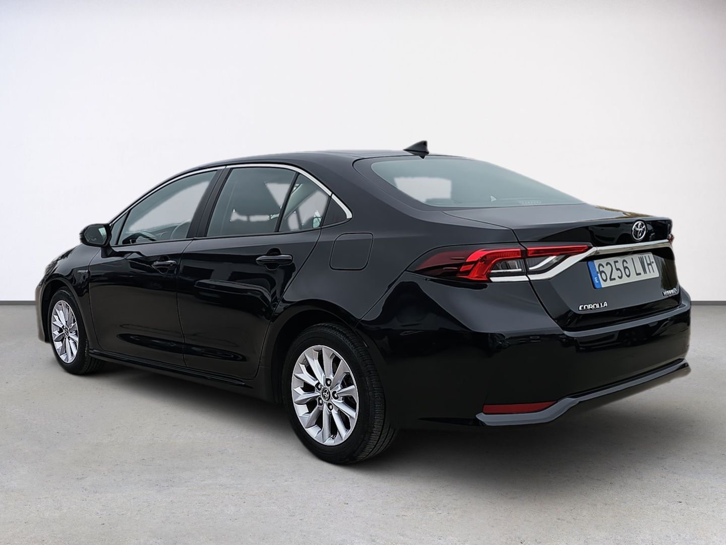 Toyota Corolla 1.8 125H Business Plus E-CVT 90 kW (122 CV)