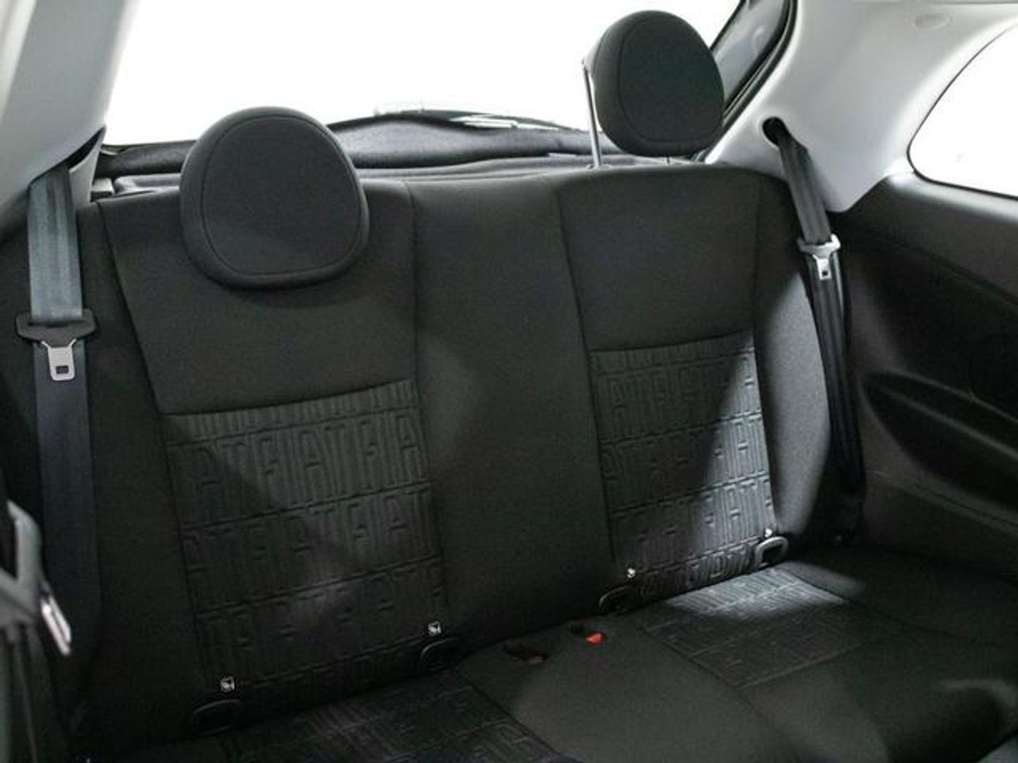 Fiat 500 Electrico Red Hb 320km 85 kW (118 CV)