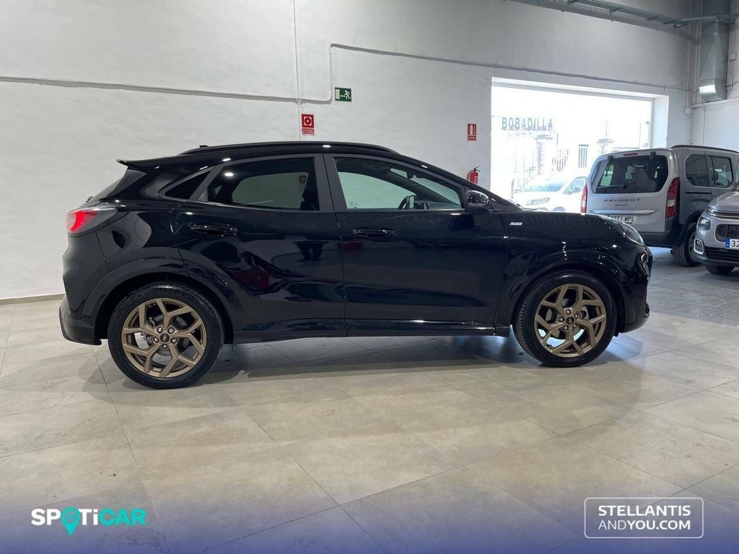 Ford Puma 1.0 EcoBoost MHEV ST-Line X Gold Auto 114 kW (155 CV)