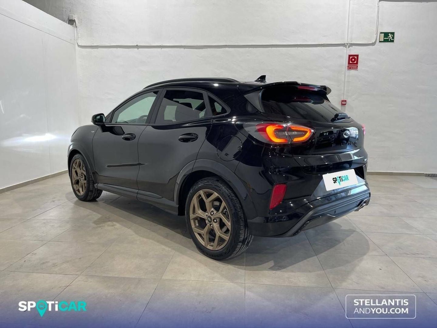 Ford Puma 1.0 EcoBoost MHEV ST-Line X Gold Auto 114 kW (155 CV)